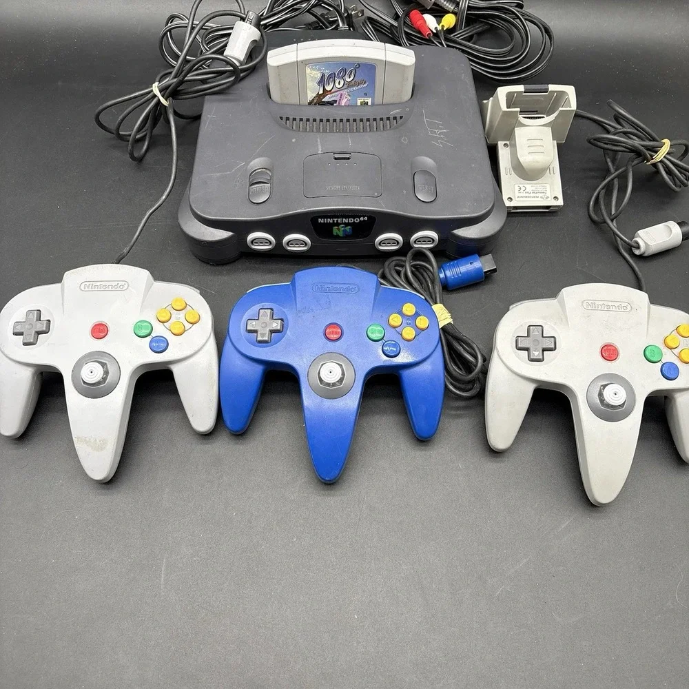 Nintendo 64 N64 Bundle - 1080 Snowboarding Game, 3 Controllers, TremorPak Tested